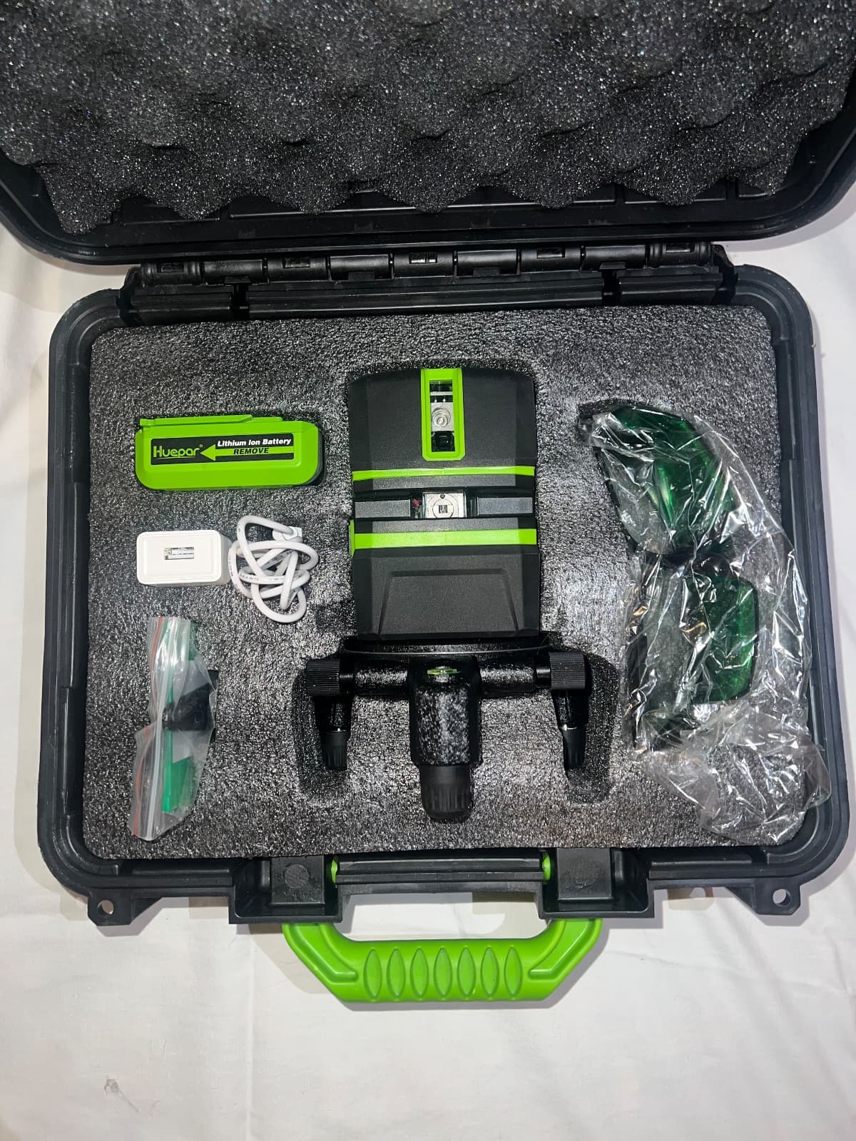 Huepar NT411G Livella Laser Autolivellante (batteria non funzionante)
